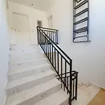 New - Super Sea View N' Easy Access Апартаменты Химара