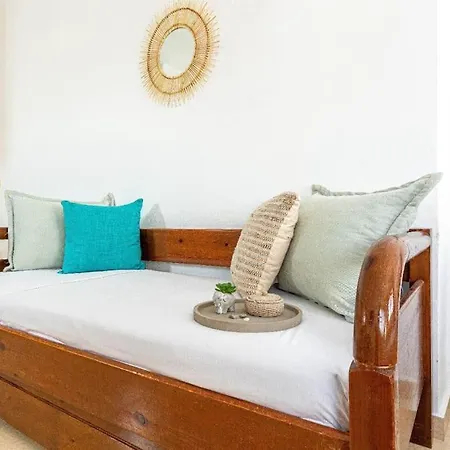 New - Super Sea View N' Easy Access