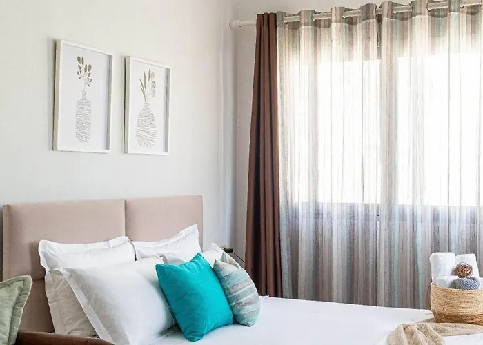 Daire New - Super Sea View N' Easy Access Himarë