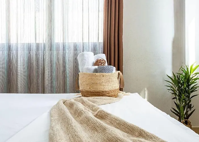 New - Super Sea View N' Easy Access Apartament Himara